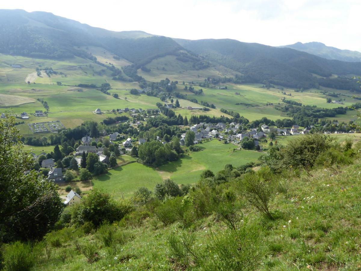 Vila Chez Tilou Le Claux Exteriér fotografie