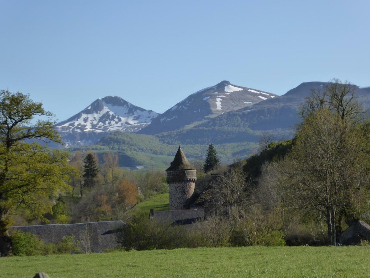 Vila Chez Tilou Le Claux Exteriér fotografie